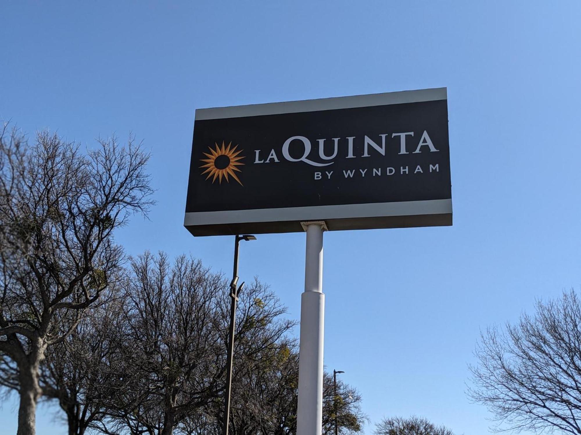 La Quinta By Wyndham Dallas Dfw Airport North Irving Buitenkant foto